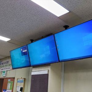 모니터힝 사이니지